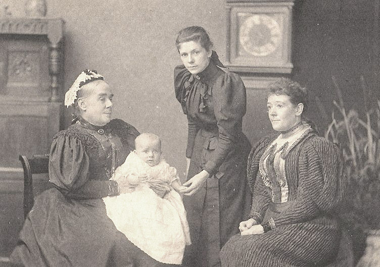 Emily, Frederick, Lilian and possibly one of the Abbots.